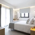 Achillion 4*