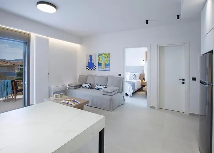 Aparthotel Achillion 4*