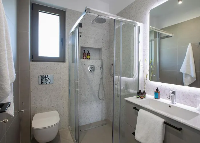 Achillion Aparthotel