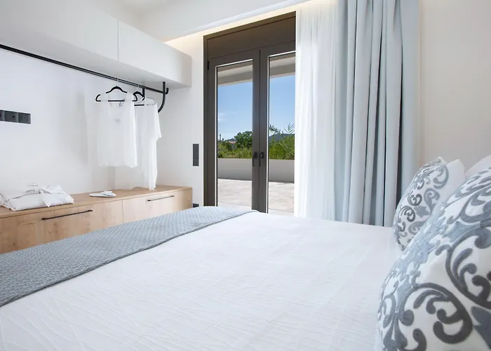 Aparthotel Achillion 4*