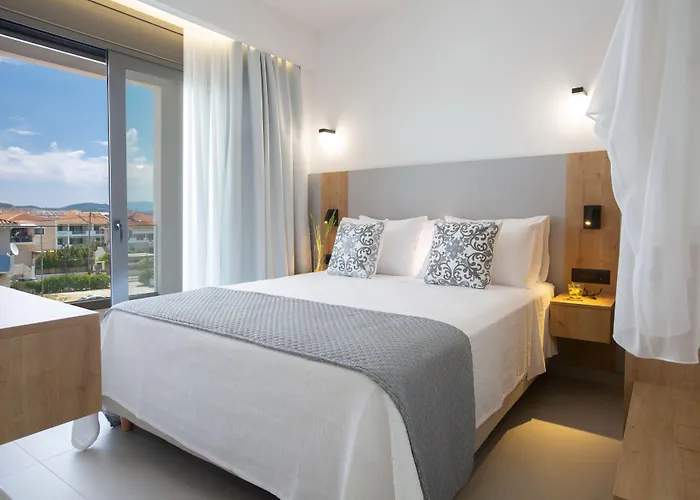 Achillion Aparthotel Lefkada City